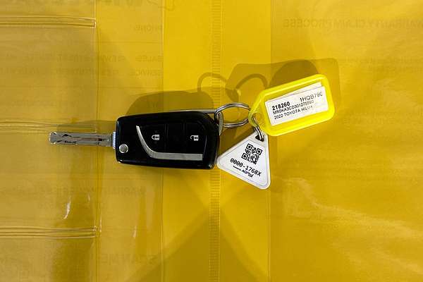 2022 Toyota HILUX SR (4x4) GUN126R 4X4