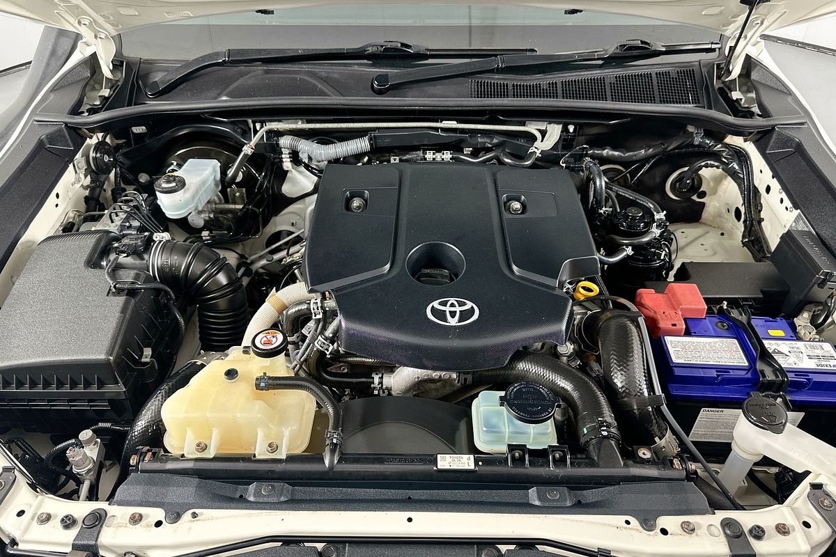 2022 Toyota HILUX SR (4x4) GUN126R 4X4