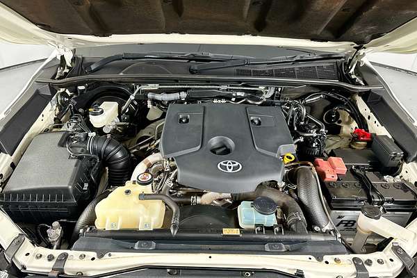 2023 Toyota HILUX SR (4x4) GUN126R 4X4