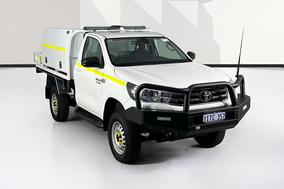 2024 Toyota HILUX SR (4x4) GUN126R 4X4