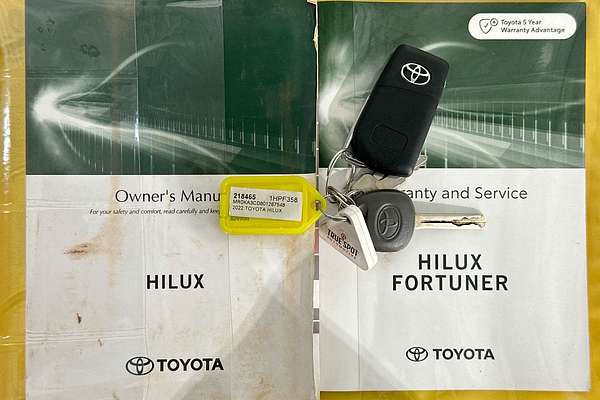 2022 Toyota HILUX SR (4x4) GUN126R 4X4