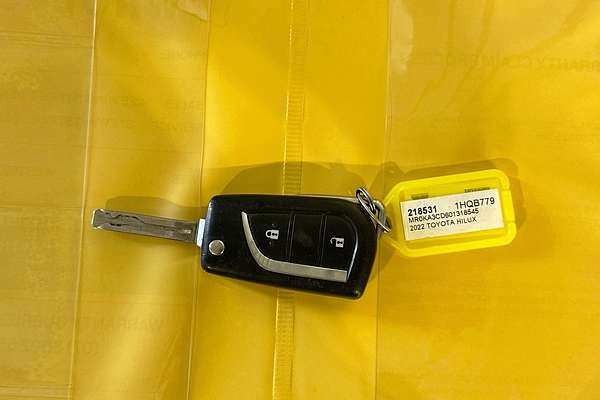 2022 Toyota HILUX SR (4x4) GUN126R 4X4