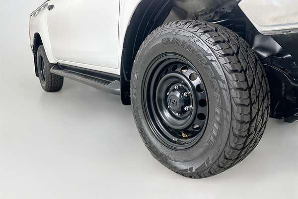 2018 Toyota HILUX SR (4x4) GUN126R MY17 4X4