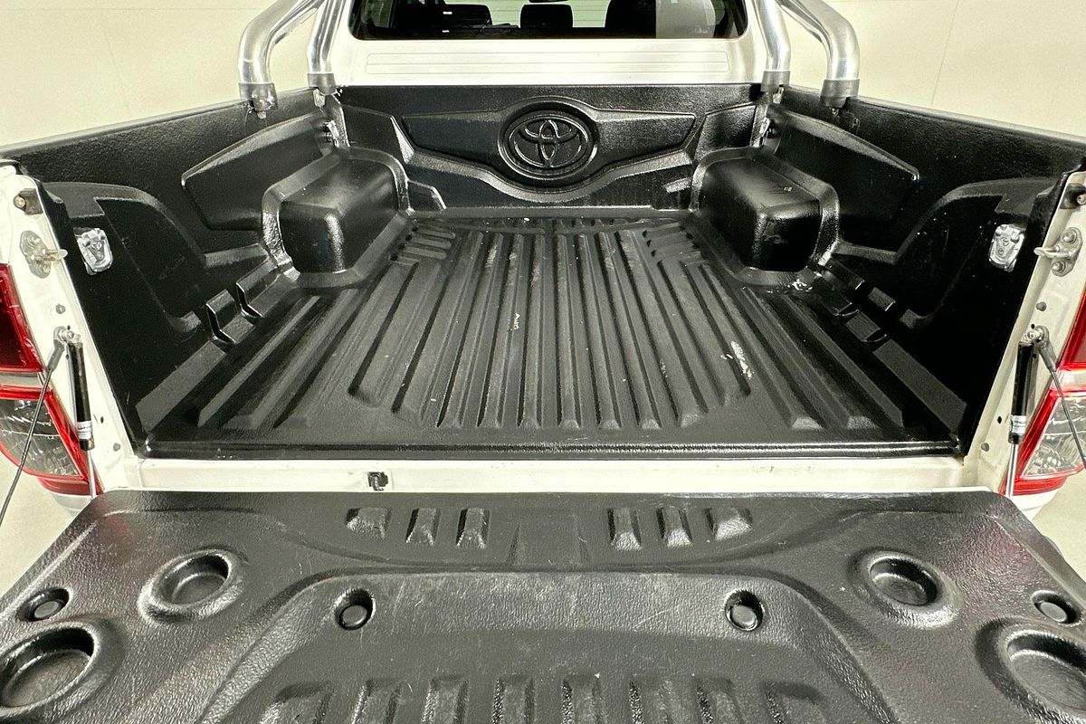 2015 Toyota HILUX SR5 (4x4) KUN26R MY14 4X4