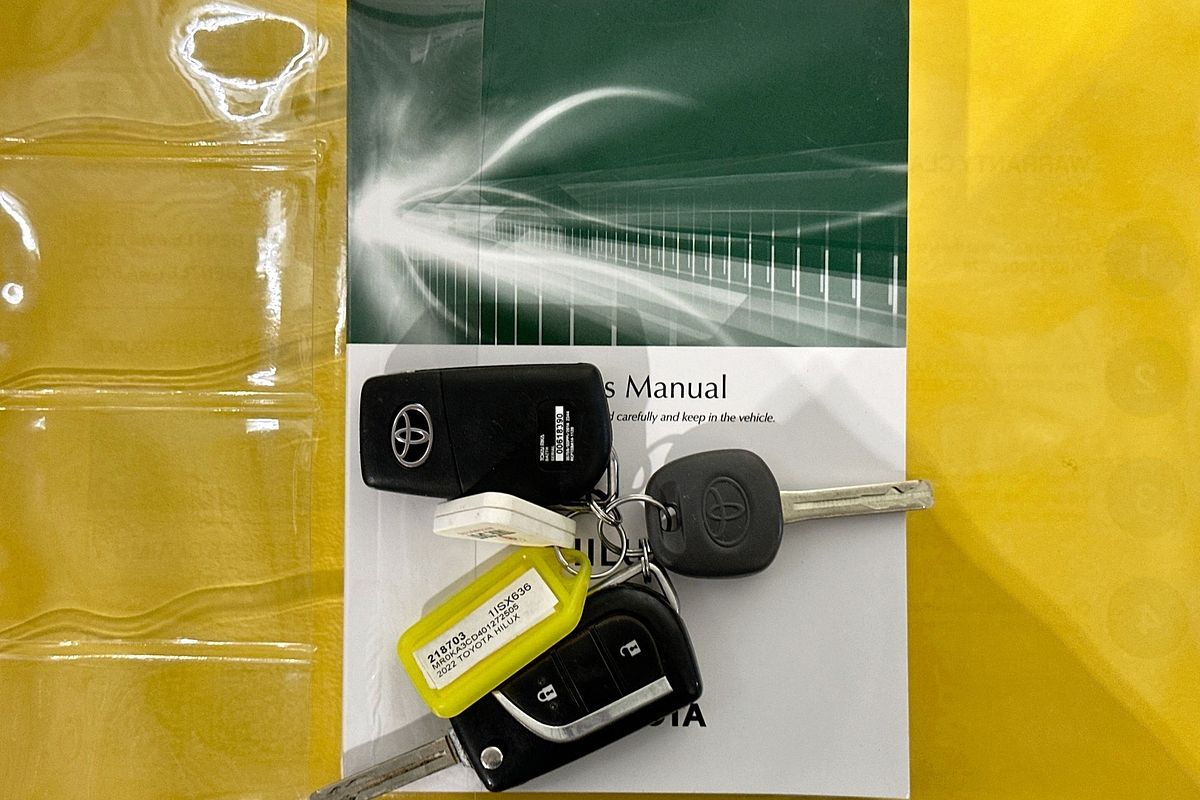 2022 Toyota HILUX SR (4x4) GUN126R 4X4