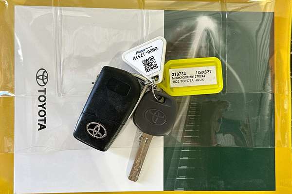 2022 Toyota HILUX SR (4x4) GUN126R 4X4