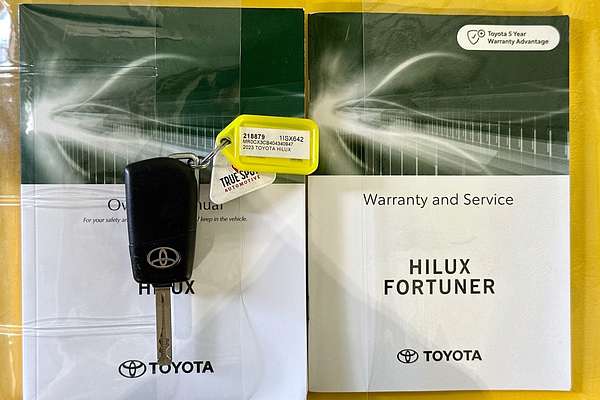 2023 Toyota HILUX WORKMATE (4x2) TGN121R 4x2