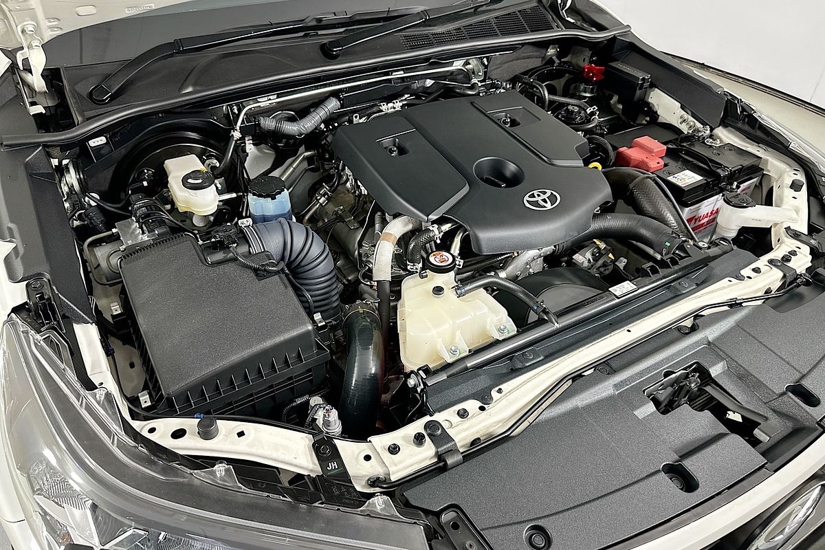 2024 Toyota HILUX SR 48V (4x4) GUN126R 4X4