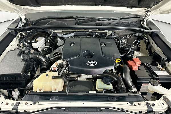 2022 Toyota HILUX SR (4x4) GUN126R 4X4