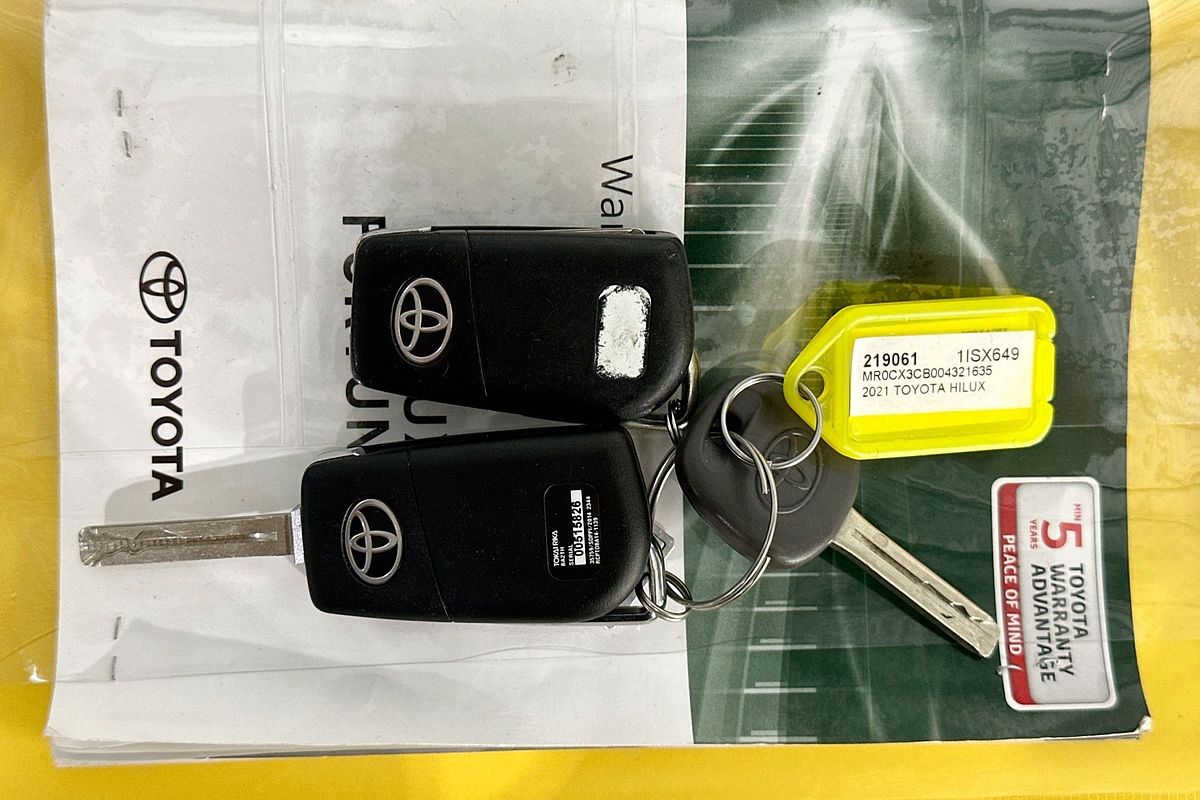 2021 Toyota HILUX WORKMATE (4x2) TGN121R 4x2