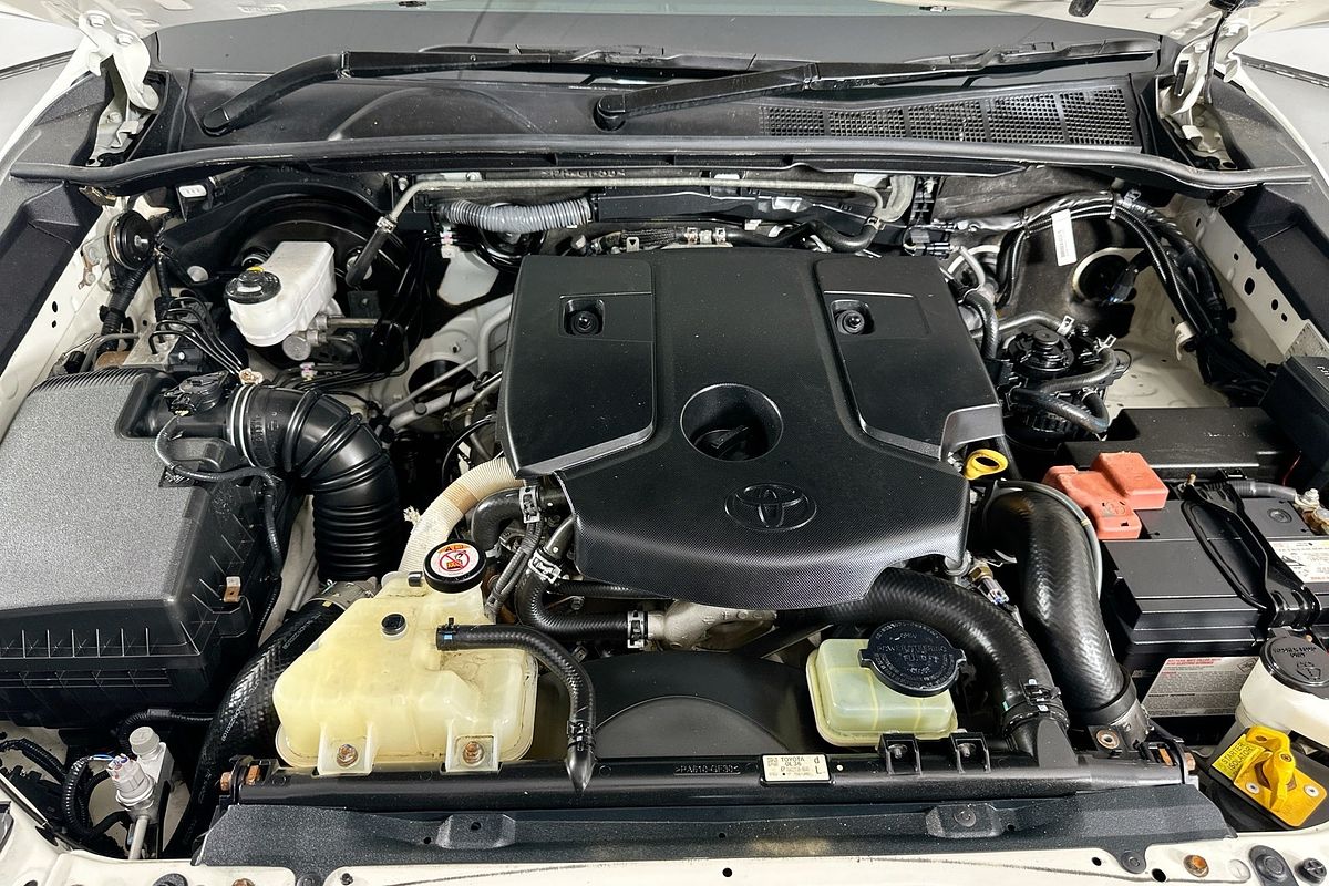 2022 Toyota HILUX SR (4x4) GUN126R 4X4