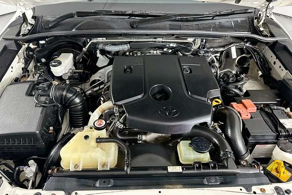 2022 Toyota HILUX SR (4x4) GUN126R 4X4