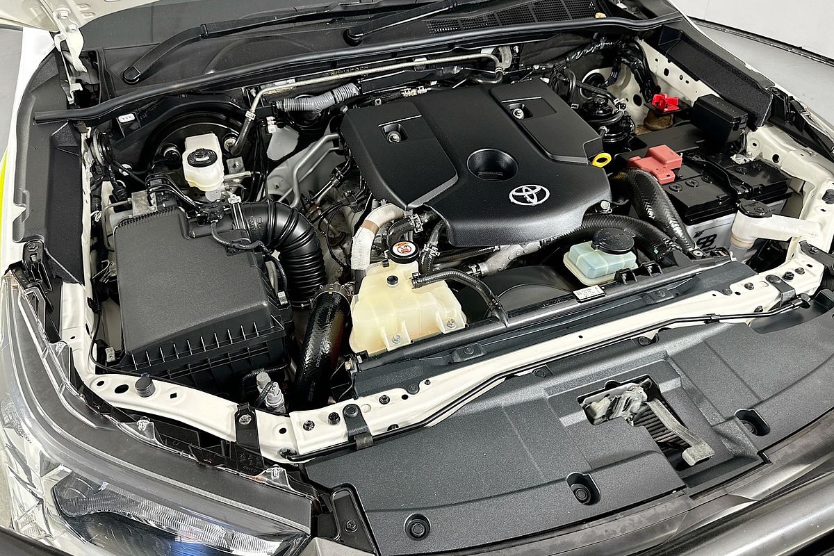 2023 Toyota HILUX SR (4x4) GUN126R 4X4