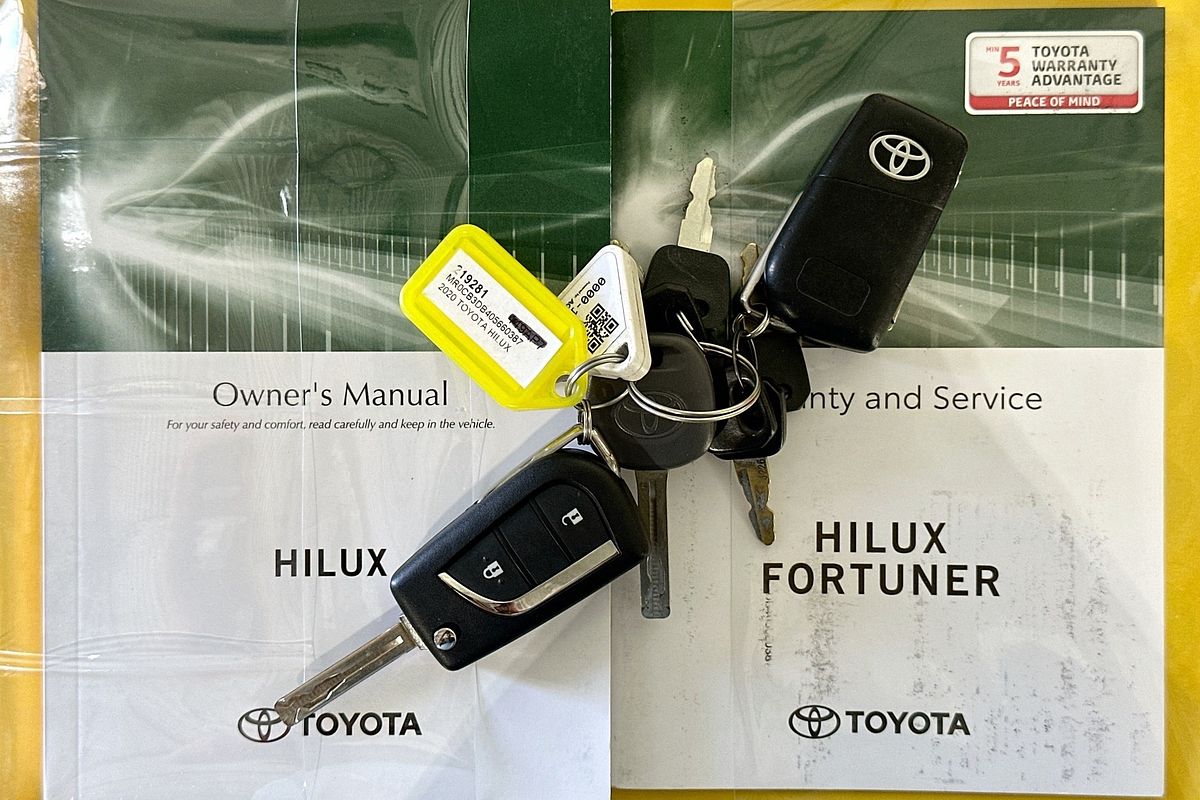 2020 Toyota HILUX WORKMATE HI-RIDER GUN135R FACELIFT 4x2