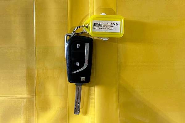 2021 Toyota HILUX SR (4x4) GUN126R FACELIFT 4X4