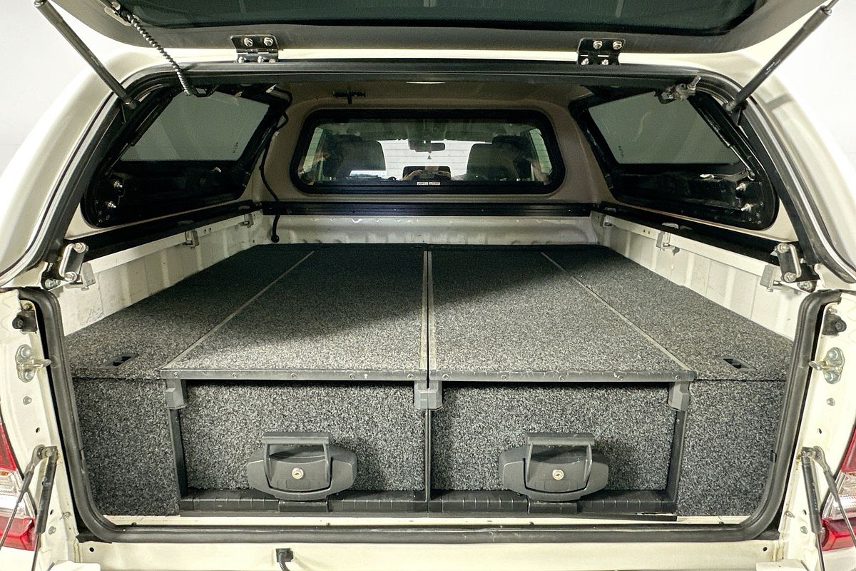 2021 Toyota HILUX SR5 HI-RIDER (4x2) GUN136R REAR WHEEL DRIVE