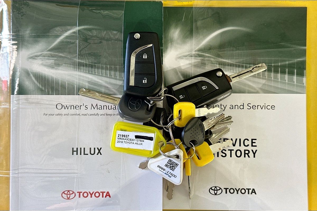 2019 Toyota HILUX SR (4x4) GUN126R MY19 4X4