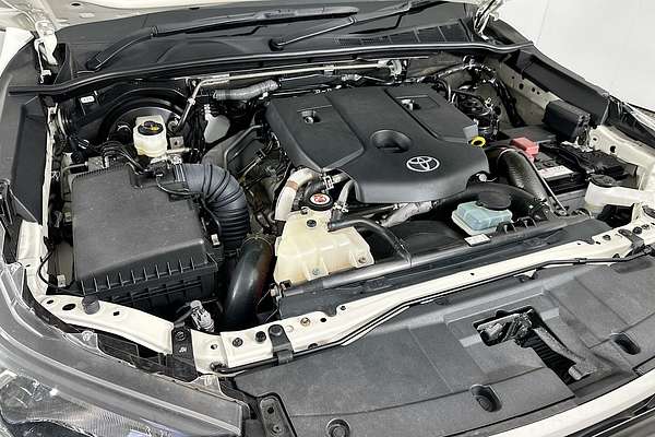 2024 Toyota HILUX SR (4x4) GUN126R 4X4