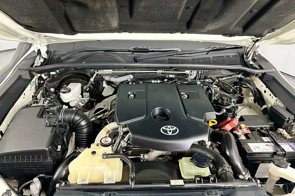 2022 Toyota HILUX SR (4x4) GUN126R 4X4