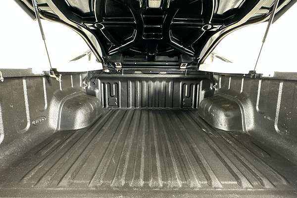 2019 Toyota HILUX SR5 (4x4) GUN126R MY19 4X4