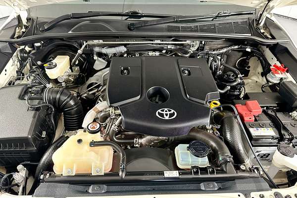 2023 Toyota HILUX SR (4x4) GUN126R 4X4