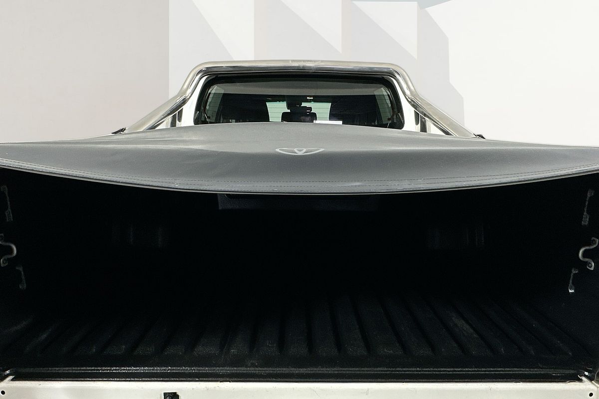 2021 Toyota HILUX SR5 (4x4) GUN126R FACELIFT 4X4