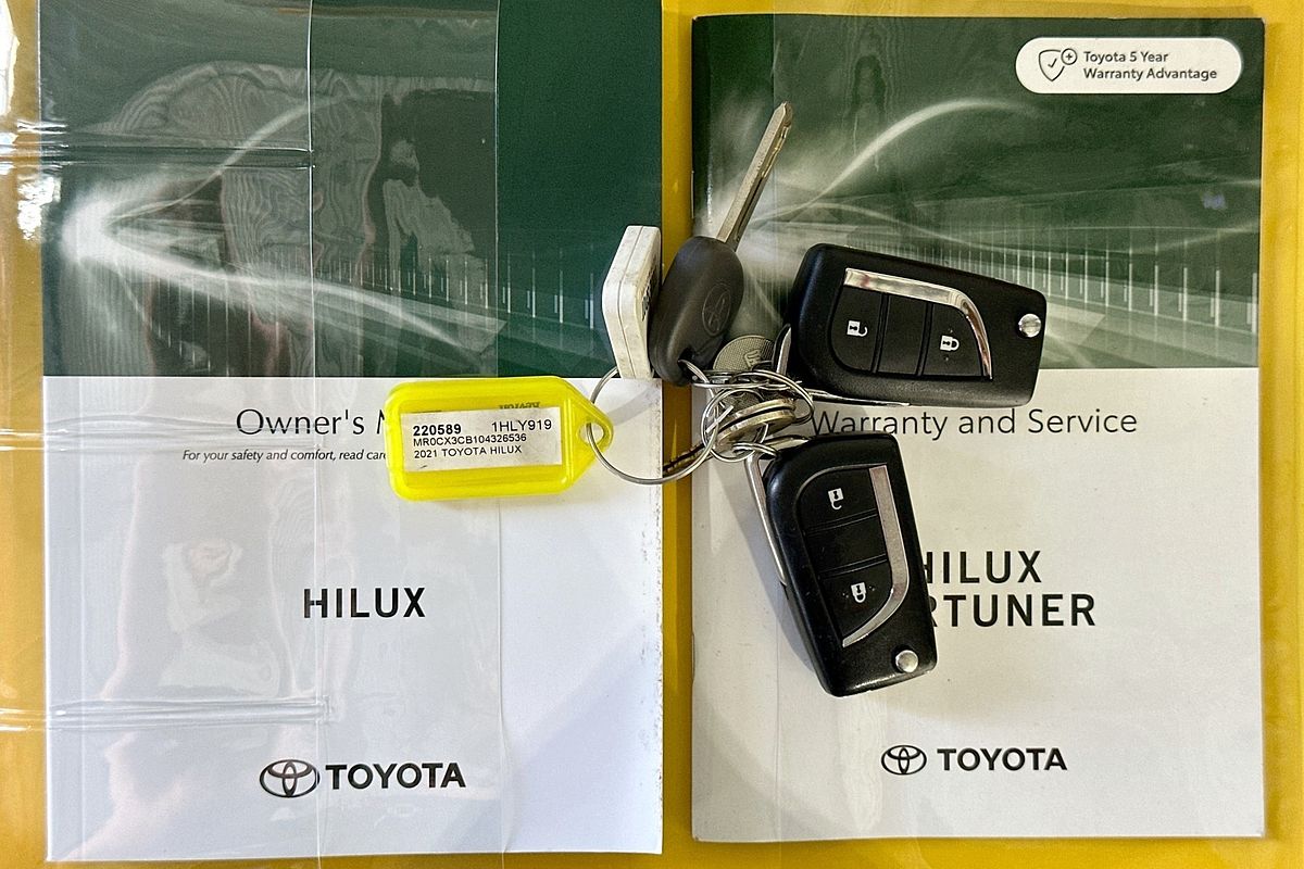 2021 Toyota HILUX WORKMATE (4x2) TGN121R 4x2