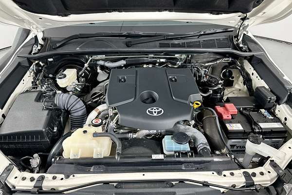 2025 Toyota HILUX WORKMATE (4x4) GUN125R RC 4X4