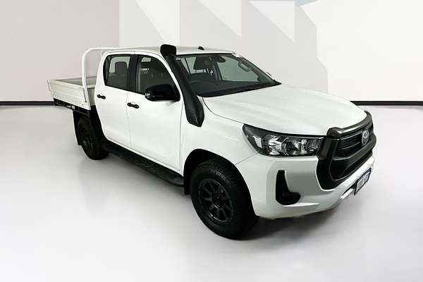 2020 Toyota HILUX SR (4x4) GUN126R FACELIFT 4X4