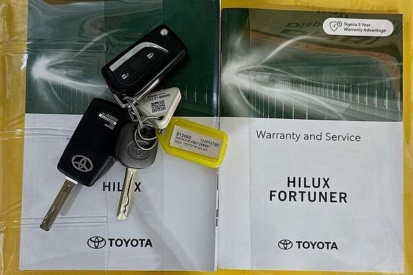 2022 Toyota HILUX SR (4x4) GUN126R 4X4