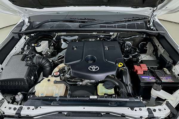 2017 Toyota HILUX SR HI-RIDER GUN136R REAR WHEEL DRIVE
