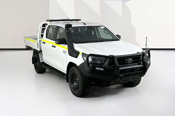 2021 Toyota HILUX SR (4x4) GUN126R FACELIFT 4X4