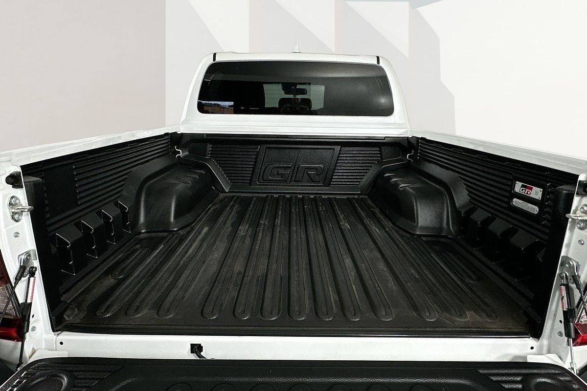2024 Toyota HILUX GR-SPORT (4x4) GUN126R 4X4