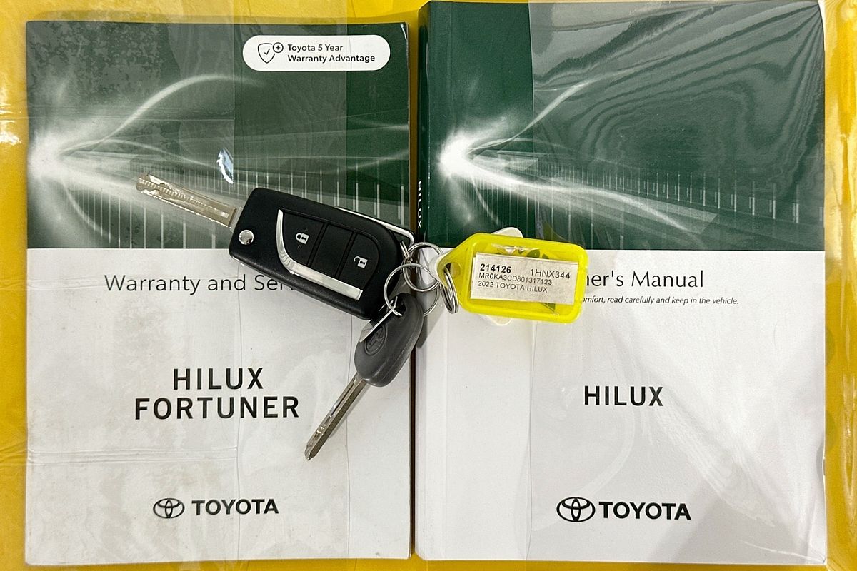 2022 Toyota HILUX SR (4x4) GUN126R 4X4