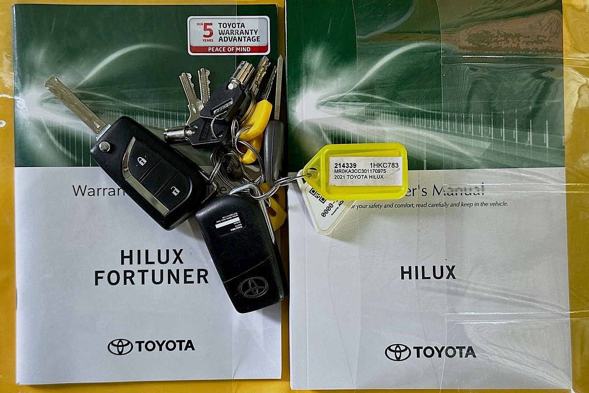 2021 Toyota HILUX SR (4x4) GUN126R 4X4
