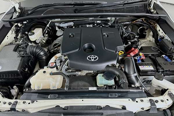 2021 Toyota HILUX SR (4x4) GUN126R 4X4