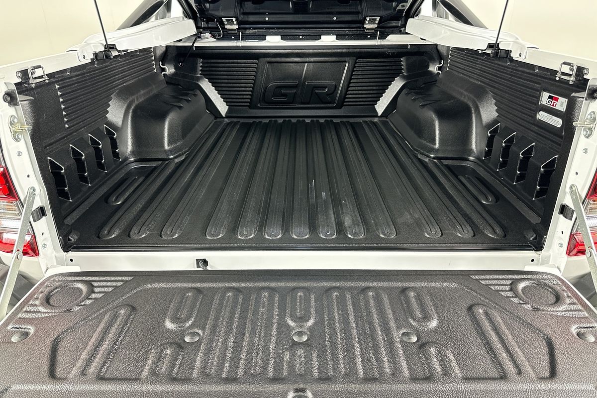 2024 Toyota HILUX GR-SPORT (4x4) GUN126R FACELIFT 4X4