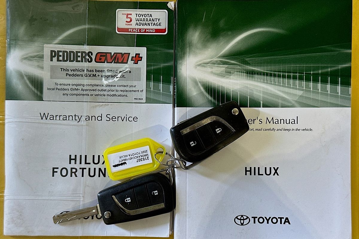2020 Toyota Hilux SR (4x4) GUN126R FACELIFT 4X4