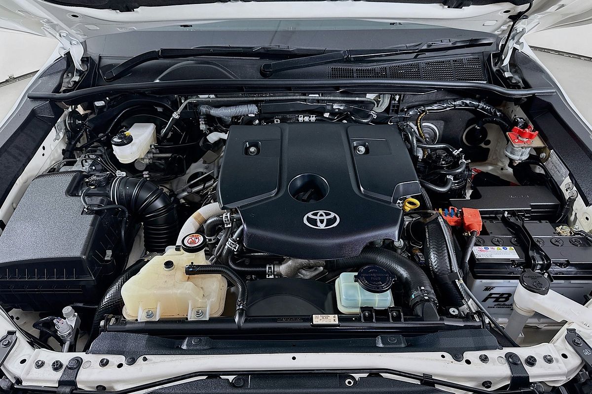 2022 Toyota HILUX SR (4x4) GUN126R 4X4