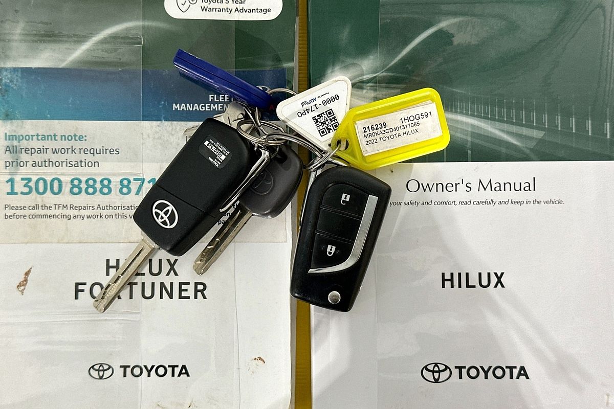 2022 Toyota HILUX SR (4x4) GUN126R 4X4