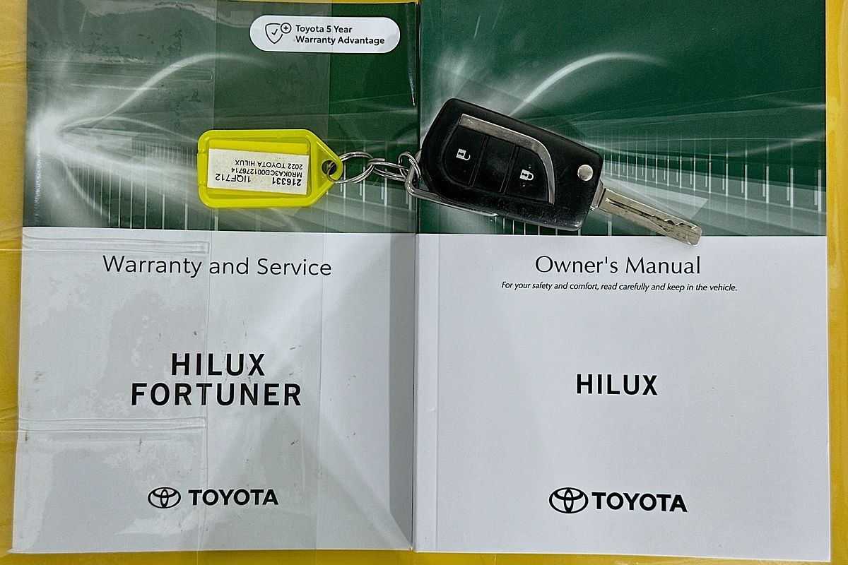 2022 Toyota HILUX SR (4x4) GUN126R 4X4
