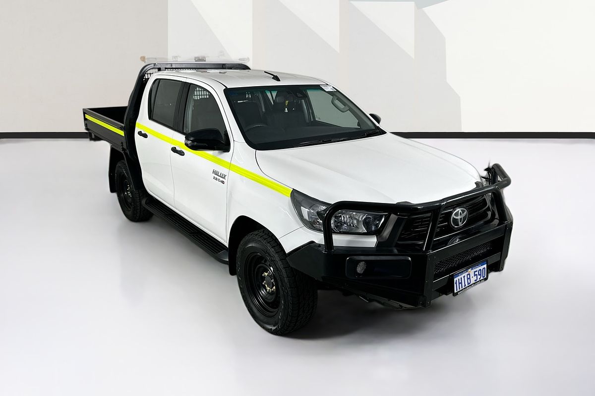 2021 Toyota HILUX SR (4x4) GUN126R FACELIFT 4X4