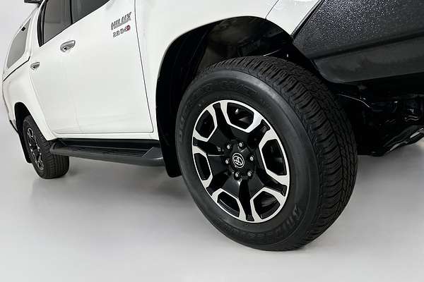 2021 Toyota HILUX SR5 (4x4) GUN126R FACELIFT 4X4