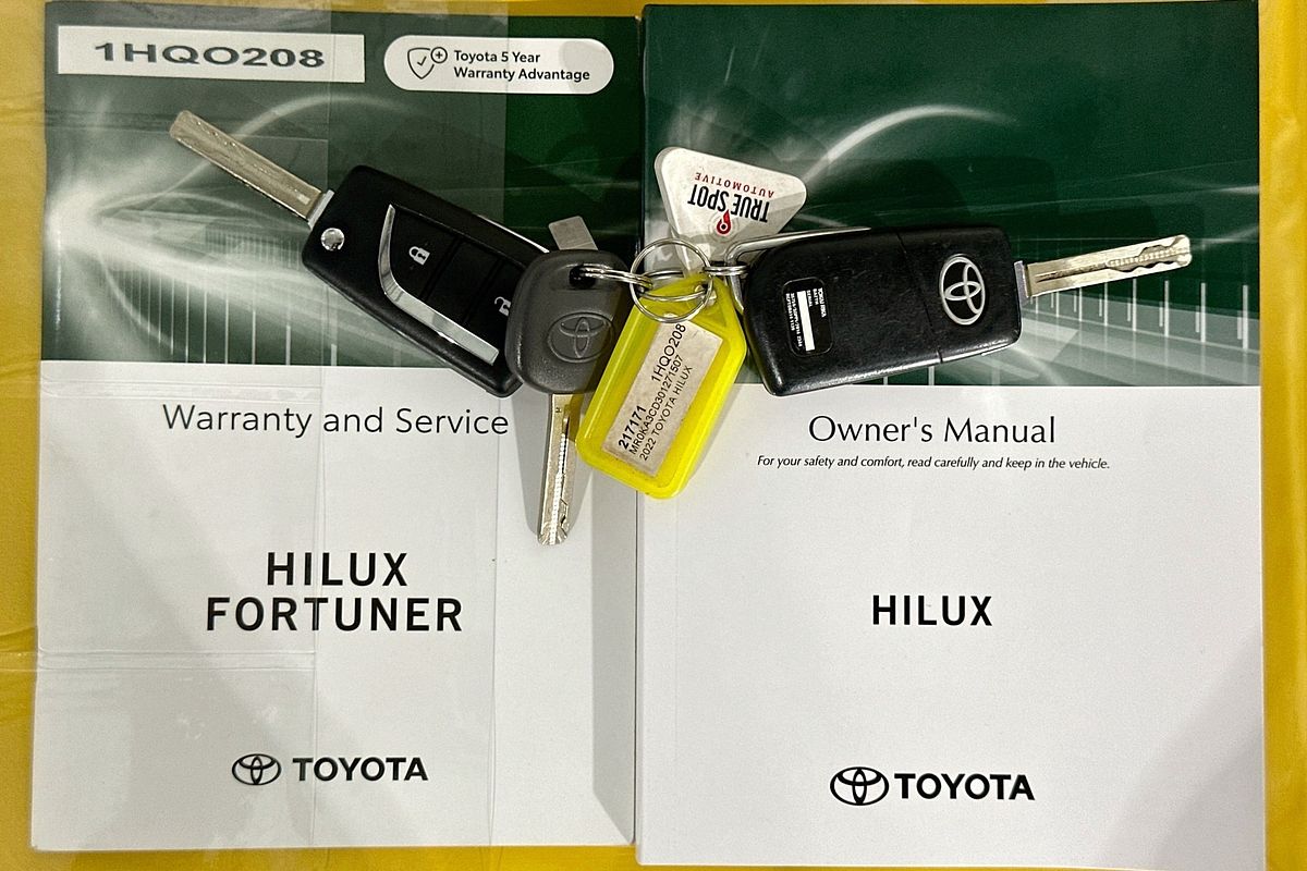 2022 Toyota HILUX SR (4x4) GUN126R 4X4