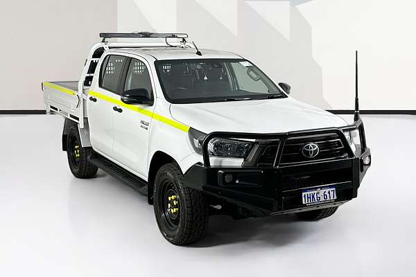 2021 Toyota HILUX SR (4x4) GUN126R 4X4
