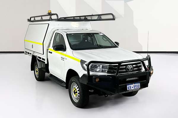 2021 Toyota HILUX SR (4x4) GUN126R FACELIFT 4X4