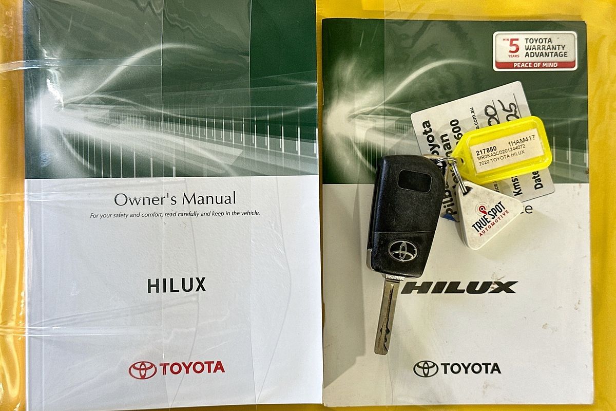 2020 Toyota HILUX SR (4x4) GUN126R MY19 UPGRADE 4X4