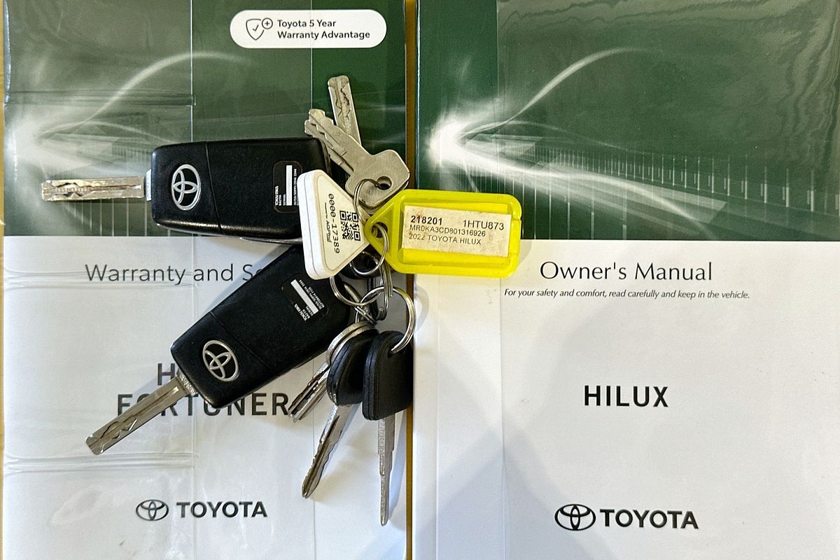 2022 Toyota HILUX SR (4x4) GUN126R 4X4