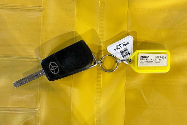 2022 Toyota HILUX SR (4x4) GUN126R 4X4