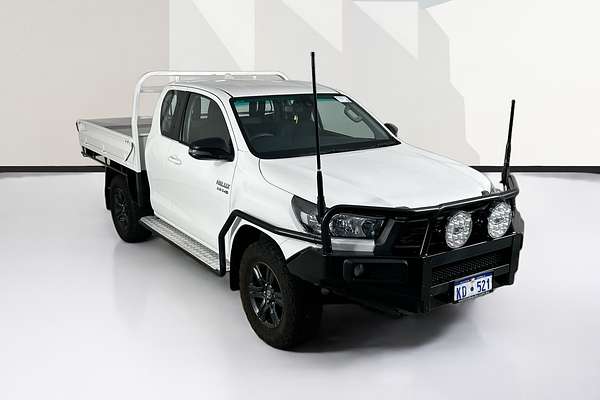 2023 Toyota HILUX SR (4x4) GUN126R 4X4